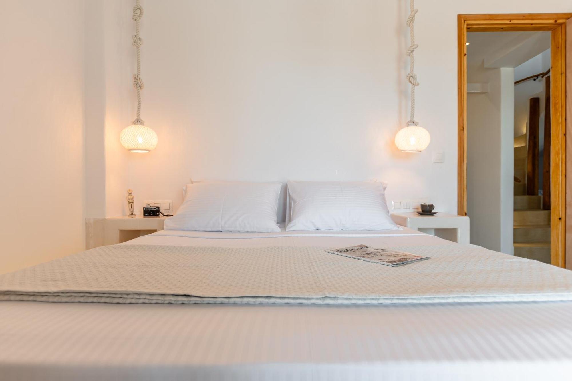 Naxos Beachwalk Villa Plaka Maragkas エクステリア 写真