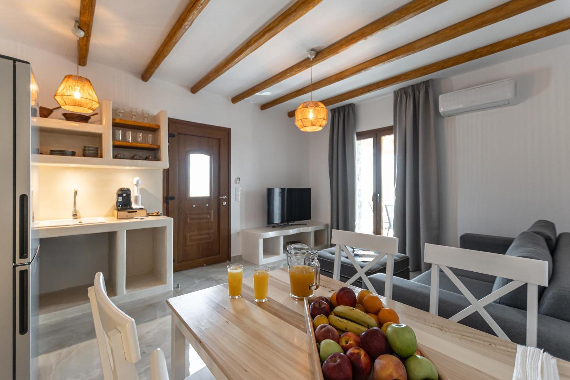 Naxos Beachwalk Villa Plaka Maragkas エクステリア 写真