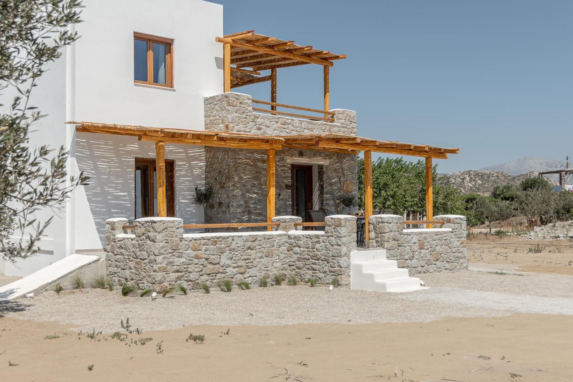 Naxos Beachwalk Villa Plaka Maragkas エクステリア 写真