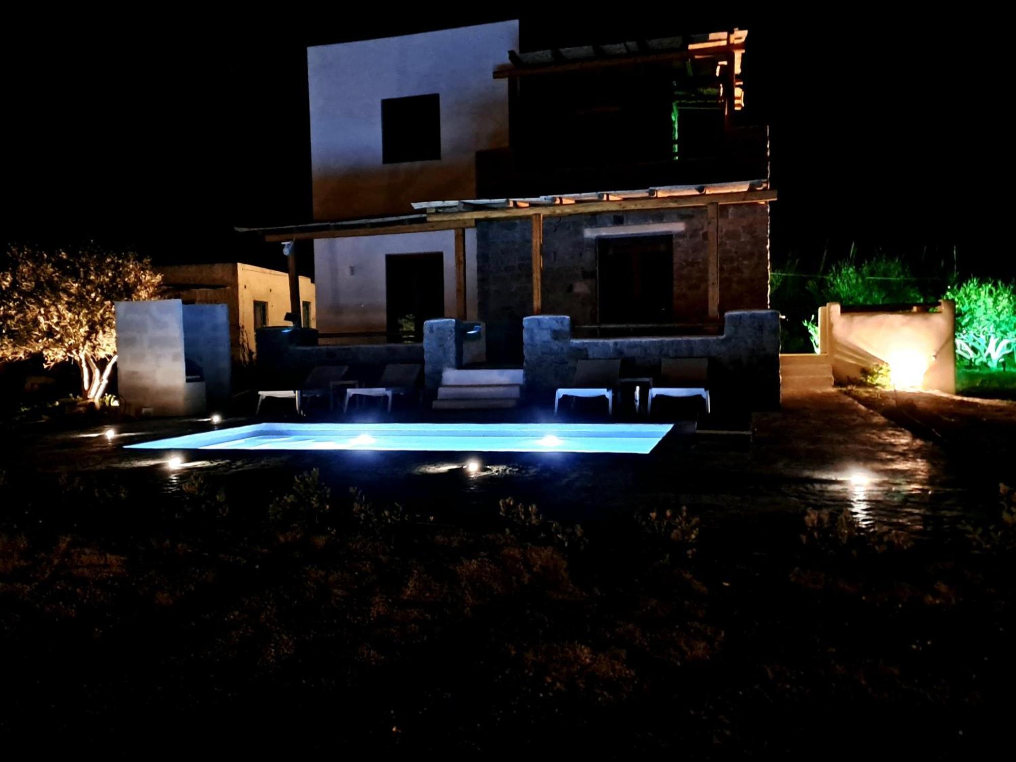 Naxos Beachwalk Villa Plaka Maragkas エクステリア 写真